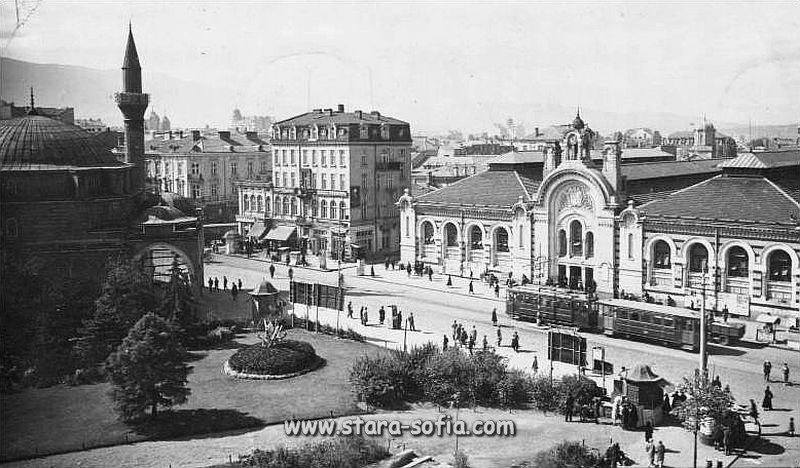 Булевард Мария Луиза - Стара София в снимки и пощенски картички Булевард Мария Луиза - Стара София в снимки и пощенски картички